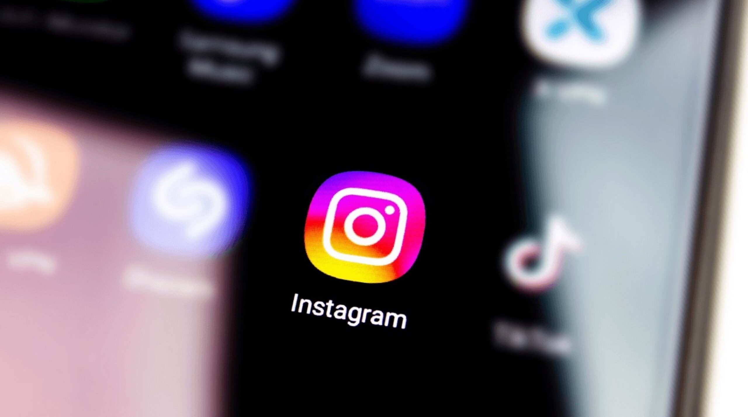 Instagram, Genç Kullanıcıların Kendine Zarar Aramalarını Ebeveynlere Bildirecek
