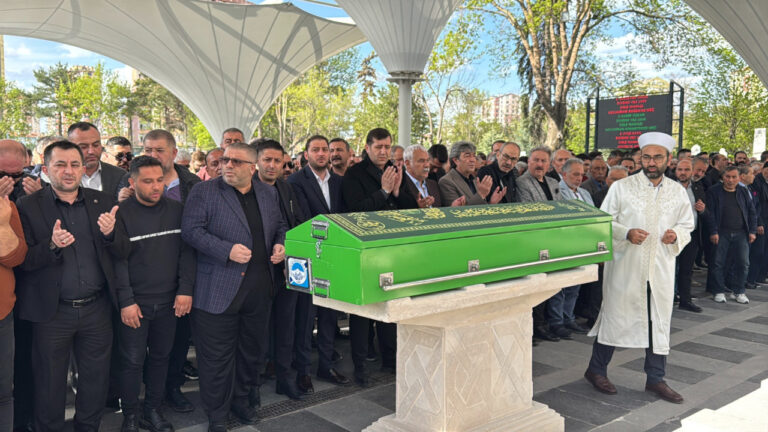 mhp-il-baskan-yardimcisi-ali-korkmaz-son-yolculuguna-ugurlandi-S1PdjYu6
