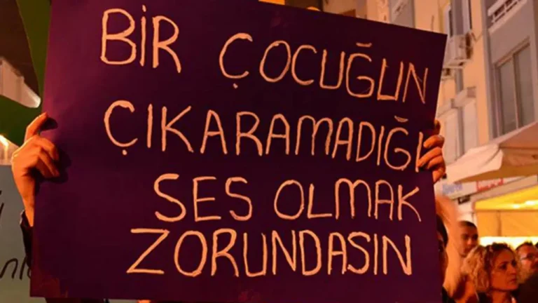 yegenlerine-cinsel-istismarda-buldugu-iddiasi-42-yil-hapsi-istenen-dayinin-yargilandigi-dava-ertelendi-Kx5s3psv