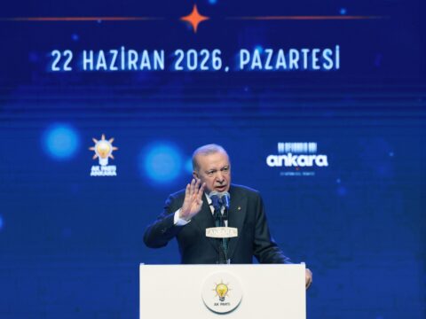 Cumhurbaşkanı Erdoğan: Rakiplerimiz koltuk kavgasında, biz Türkiye’yi geleceğe hazırlamanın mücadelesindeyiz