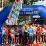 Iznikte kosu heyecani evden bir kosu 500den fazla sporcuyla basladi LDXtd1Qj